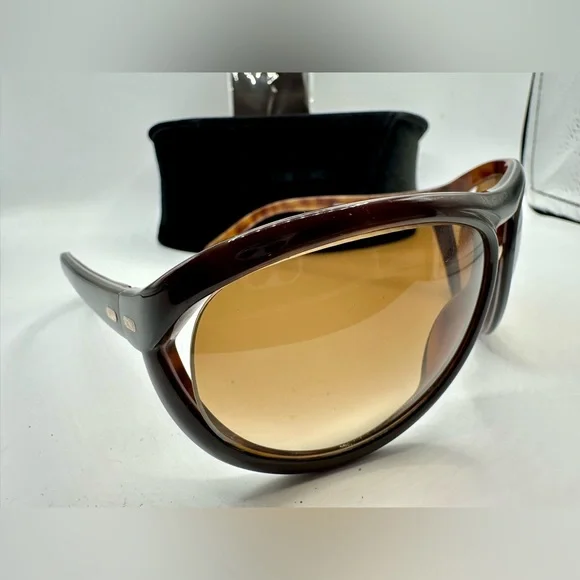 Tom Ford | Accessories | Tom Ford Oversized Cameron Tf72  display picture 3